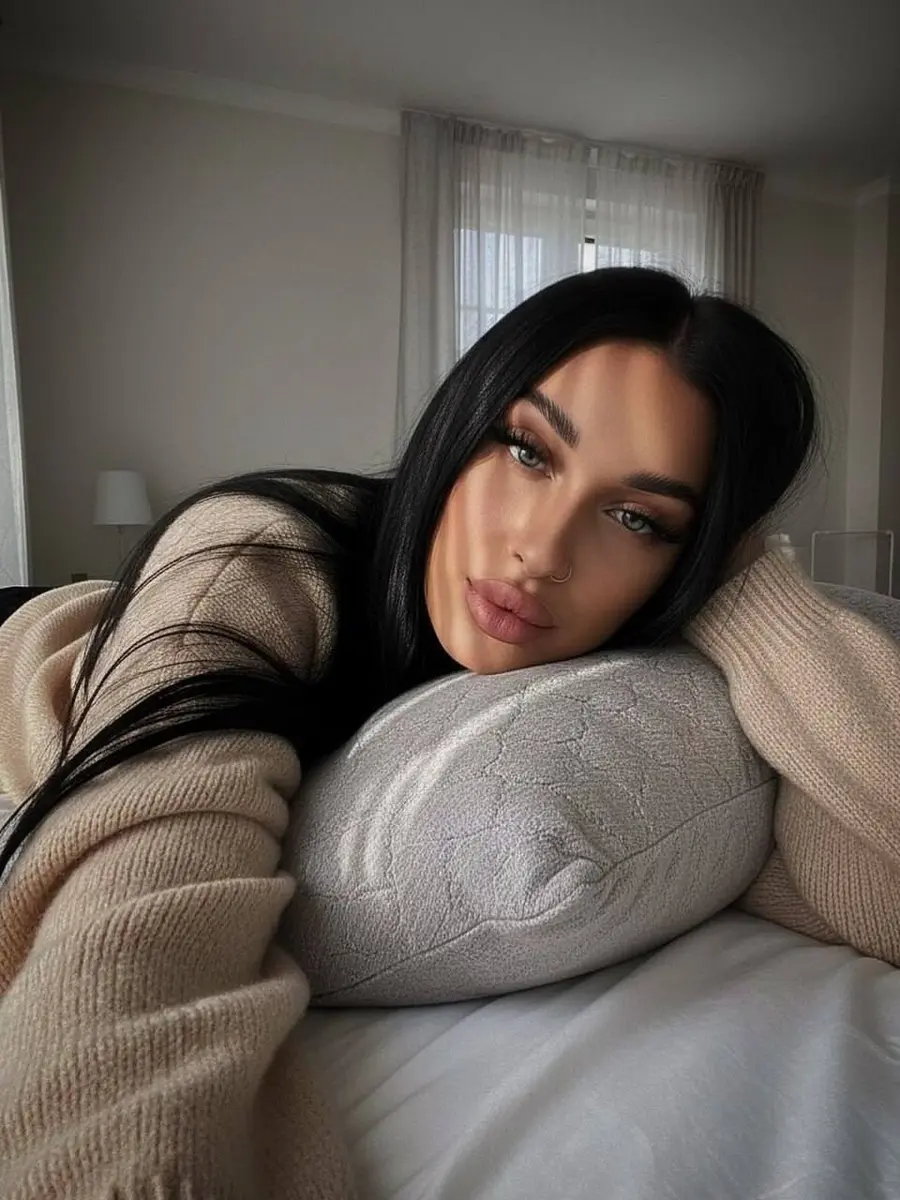 Alice escort in Dubai