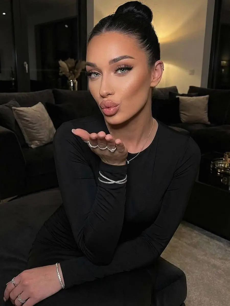 Alice escort in Dubai