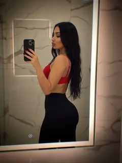 Alice escort in Dubai