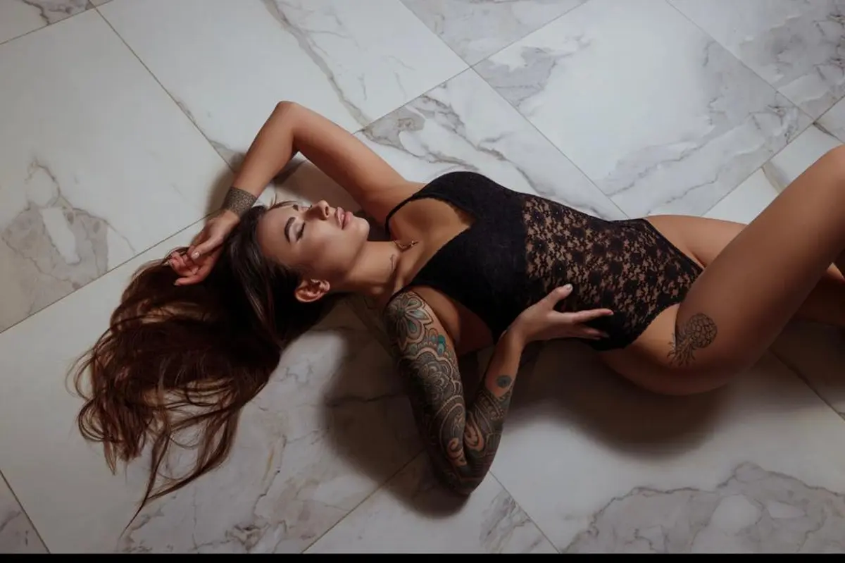 Alisha escort in Dubai