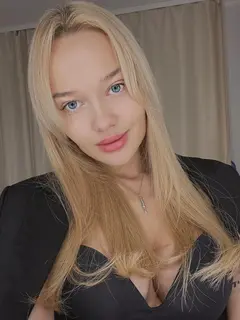 Ariel escort in Dubai