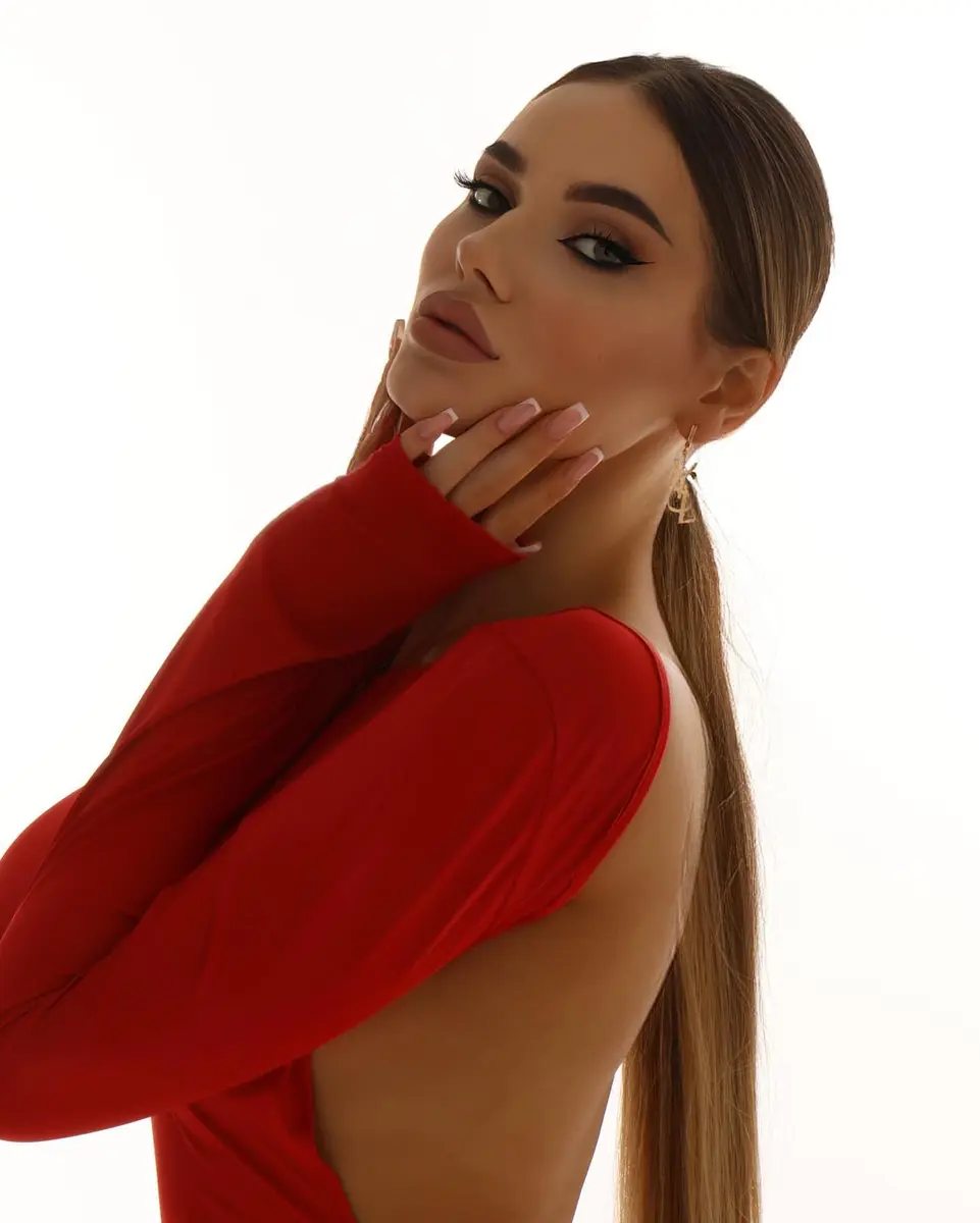 Daria escort in Dubai