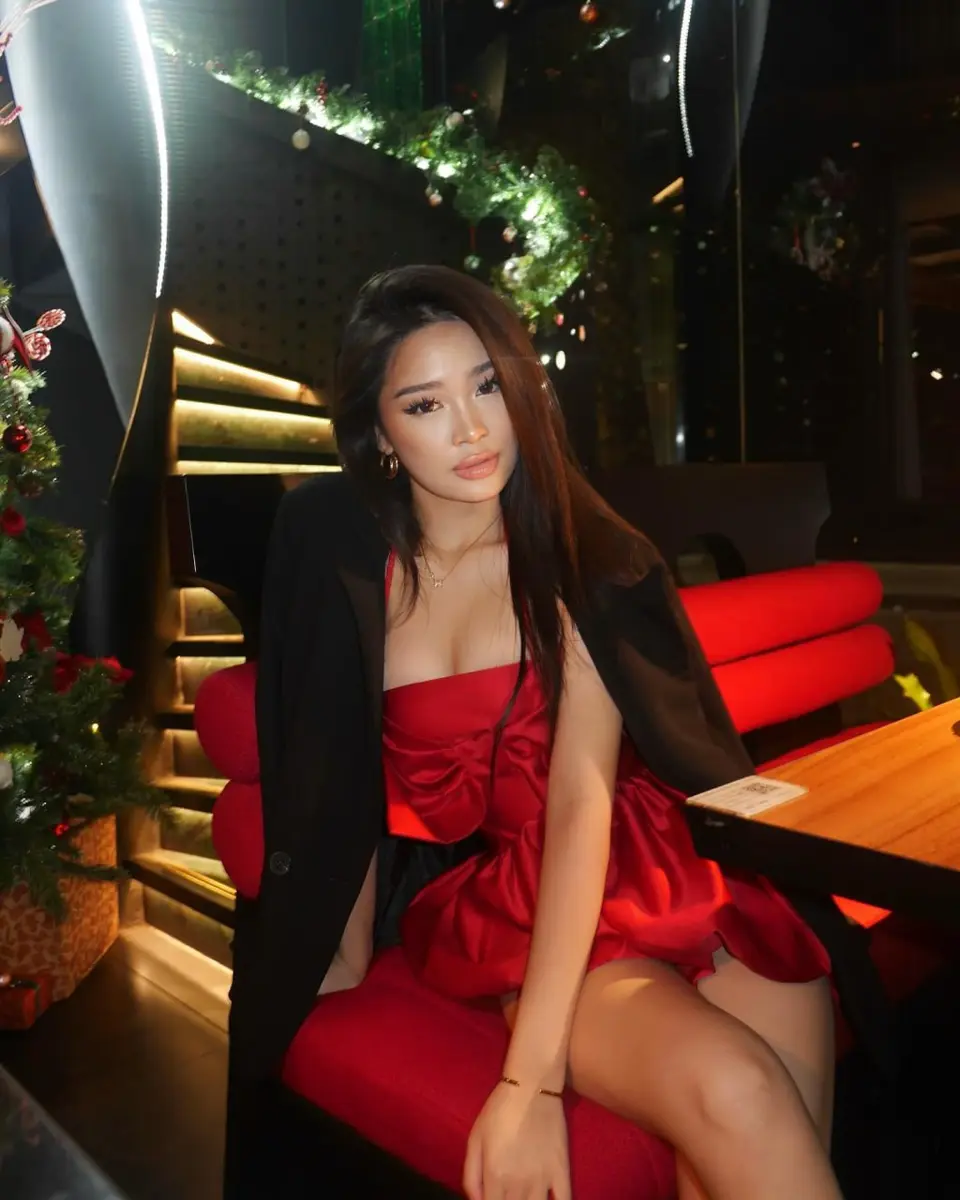 Daria escort in Dubai
