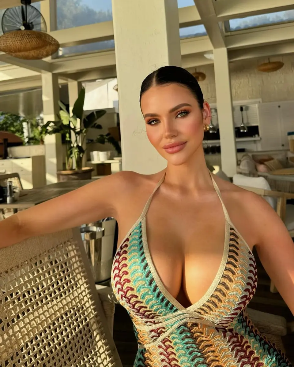 Эльмира эскорт в городе Дубай