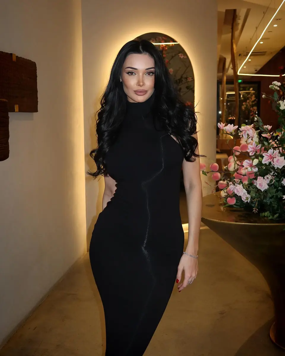 Indira escort in Dubai