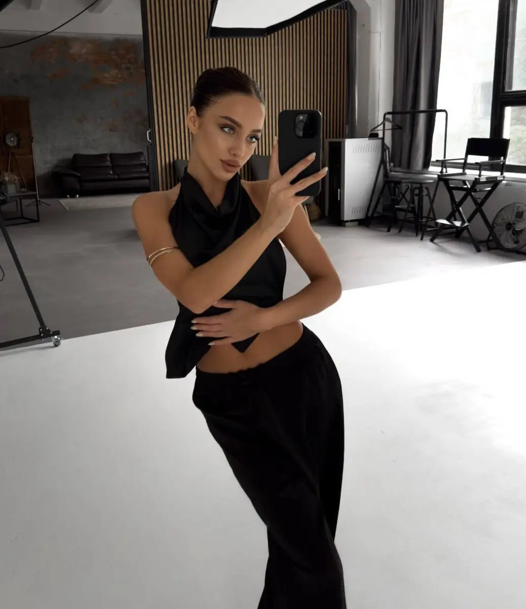 Jasmine escort in Dubai