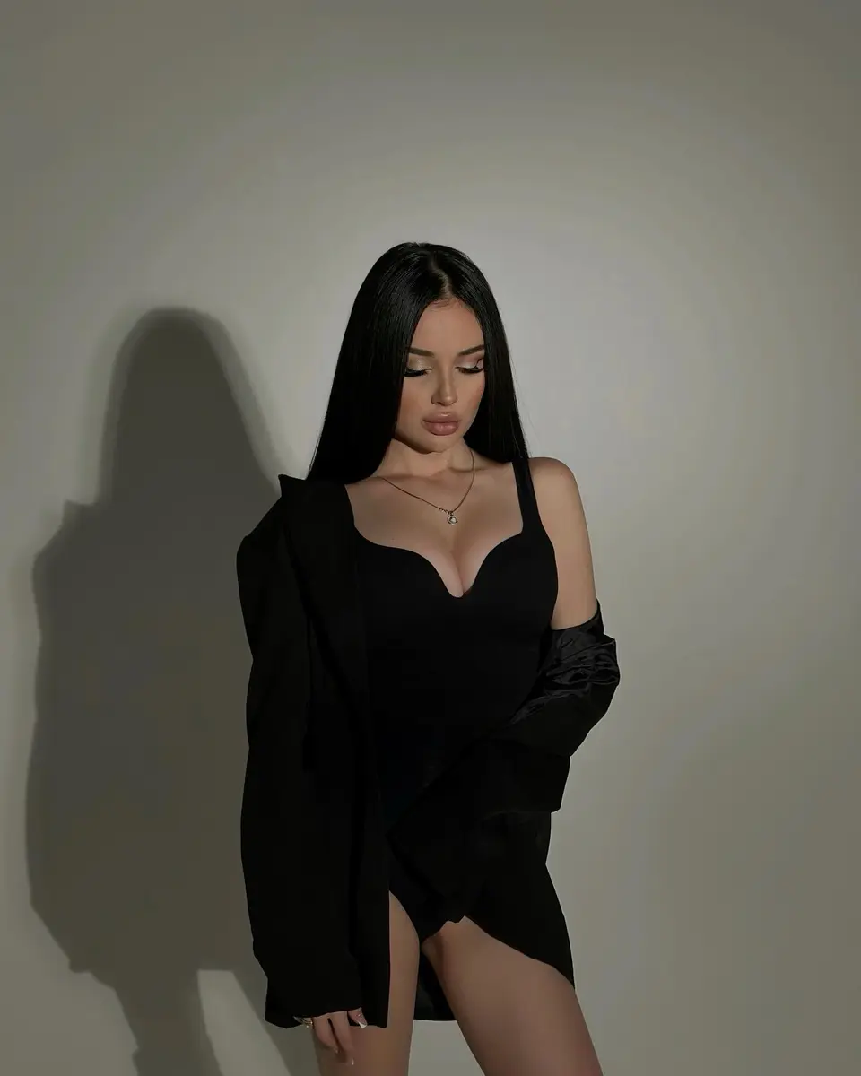 Lankira escort in Dubai