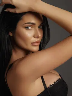 Lillian escort in Dubai