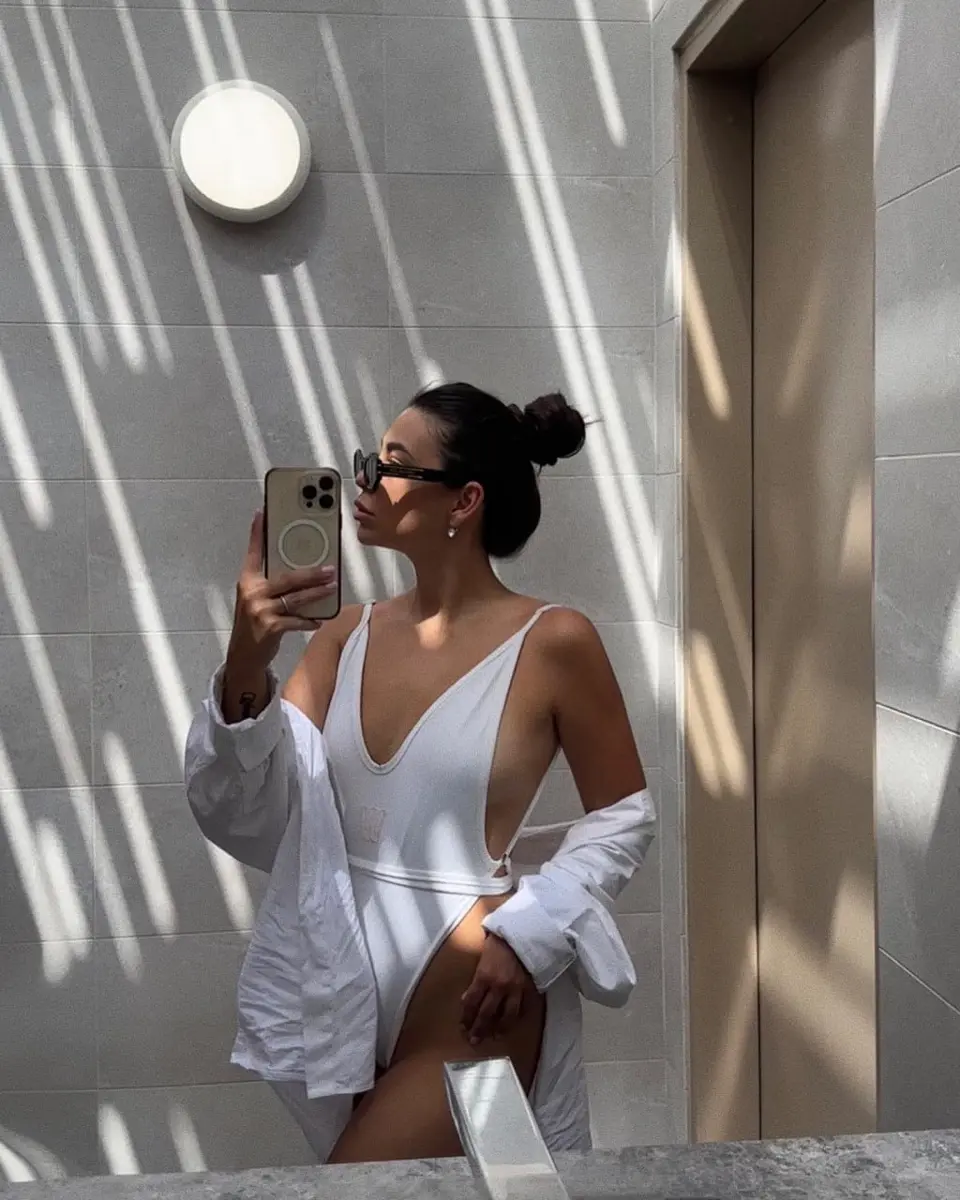 Mirelys escort in Dubai