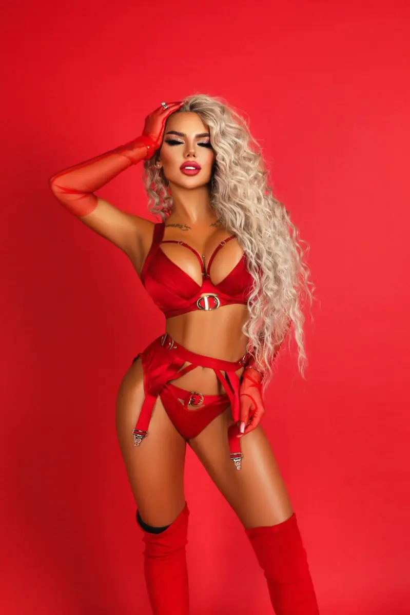 Nikel escort in Dubai