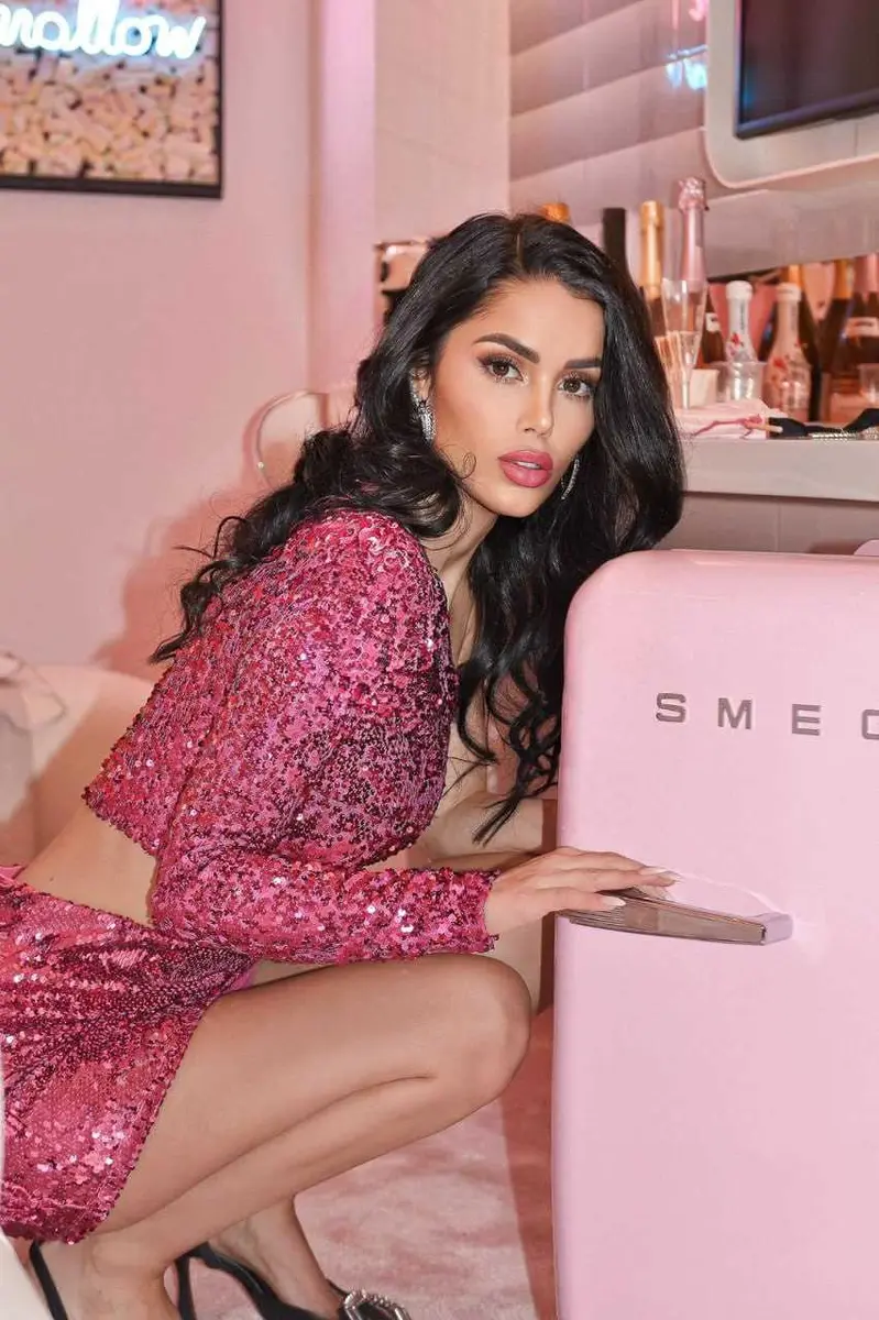 Nonna escort in Dubai