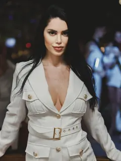 Nonna escort in Dubai