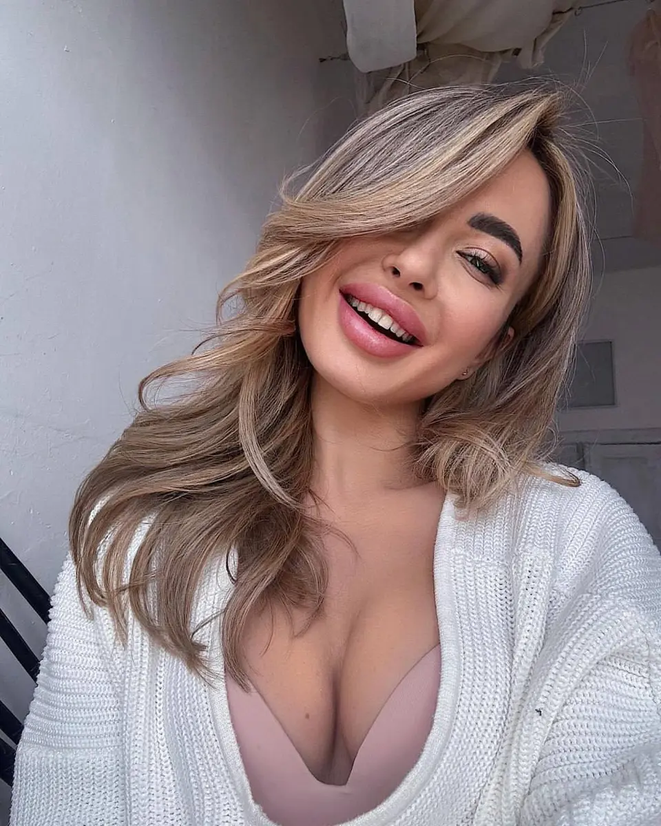 Sarah escort in Dubai