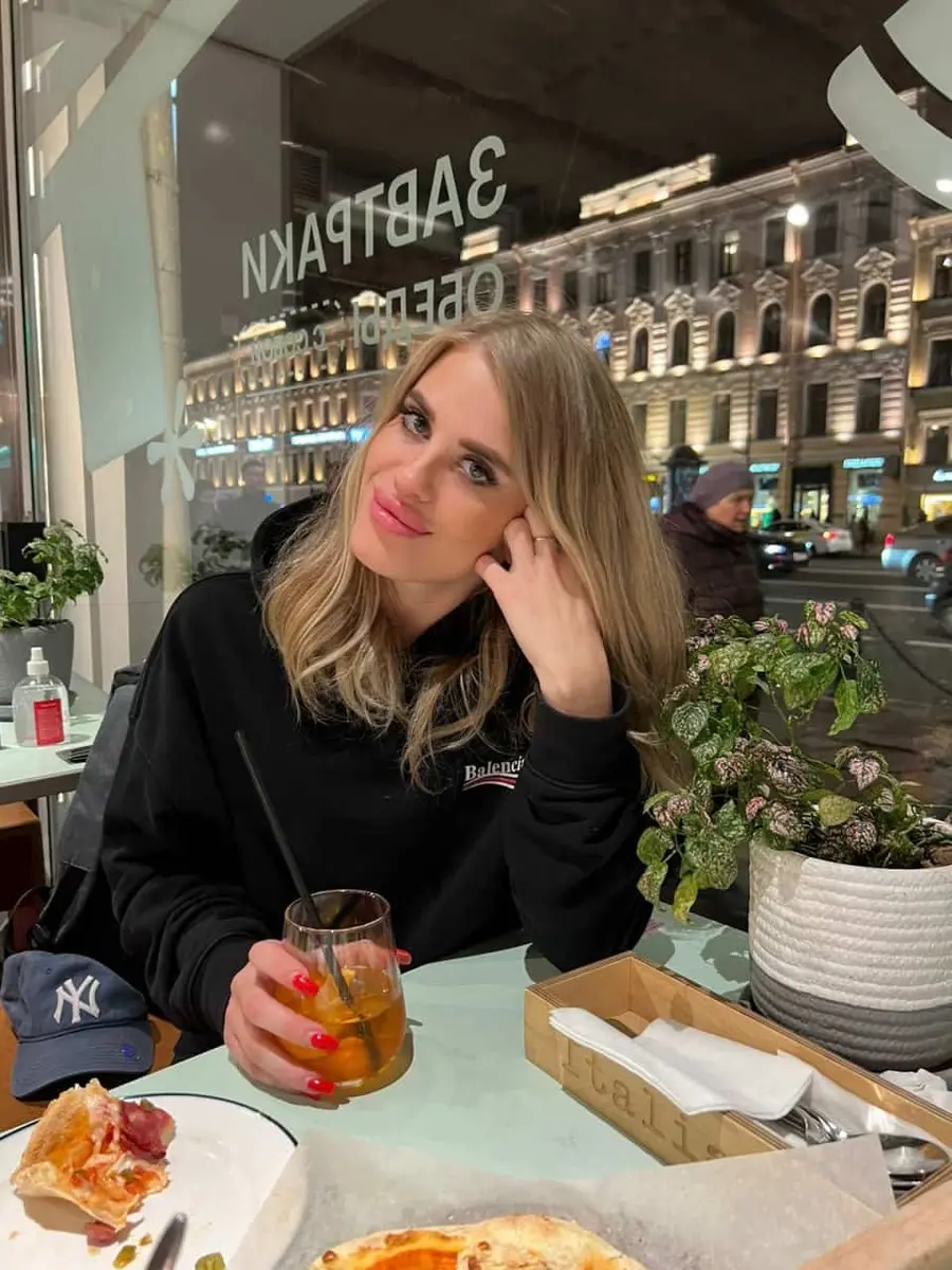 Sofil escort in Dubai