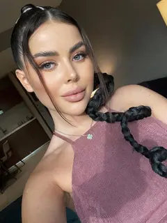 Virmi escort in Dubai