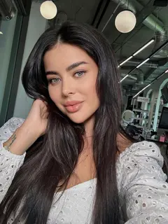 Virmi escort in Dubai